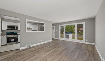 29 Summit Ave, Absecon, NJ 08201