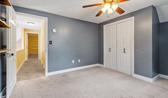 941 Doe Valley Rd, Athol, MA 01331