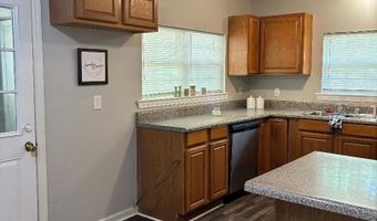 5208 HIGHLAND Ave, Adamsville, AL 35005