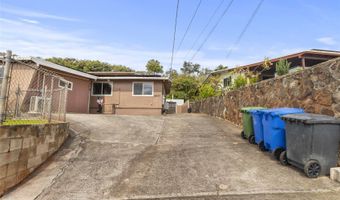 99-670 Aliipoe Dr, Aiea, HI 96701
