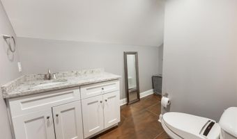 136 Montfair Dr, Amherst, VA 24521