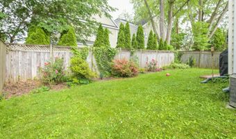 10109 DICKENS Ave, Bethesda, MD 20814