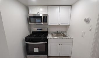 21 N Boston Ave, Atlantic City, NJ 08401