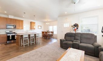 2300 E Valley Pkwy SPC 125, Escondido, CA 92027