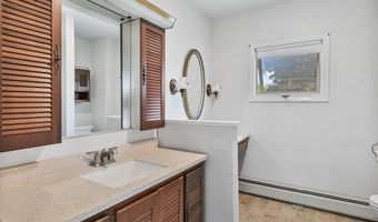 130 Ferguson Ave, Burlington, VT 05401
