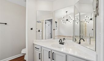 305 NE 16th St, Ankeny, IA 50021