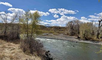 1451 Southfork Rd, Cody, WY 82414