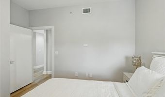 3340 NE 190th St 602, Aventura, FL 33180