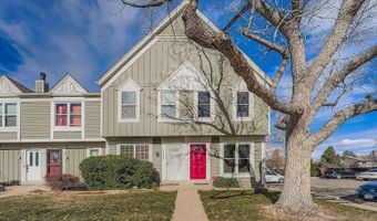2204 S Jasper Way B, Aurora, CO 80013