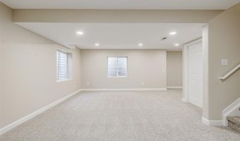 5597 S Buchanan St, Aurora, CO 80016