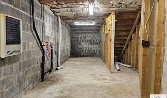 83 Hamilton Rd, Bassett, VA 24055