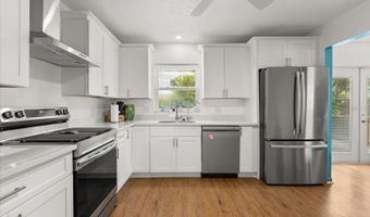 627 RIVERVIEW Ave, Altamonte Springs, FL 32714