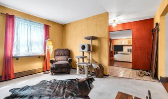 210 Church St, Belford, NJ 07718