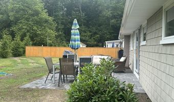 144 S Pier Rd, Narragansett, RI 02882