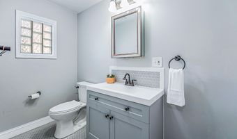 510 Hiscock St, Ann Arbor, MI 48103