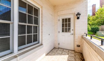 231 N THOMAS St 105, Arlington, VA 22203