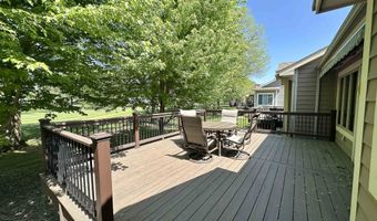 225 Emerald Meadows Dr, Arnolds Park, IA 51331