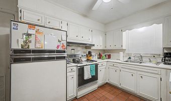 4228 Nichols St, Albany, GA 31705