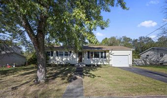 34 Drexel Dr, Jackson, NJ 08527