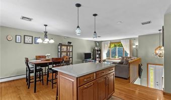 125 Shippeetown Rd, East Greenwich, RI 02818