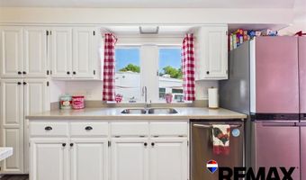 818 W B St, Basin, WY 82410