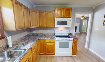 1712 Coffman St, Barboursville, WV 25504