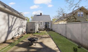 131 Blackamore Ave, Cranston, RI 02910