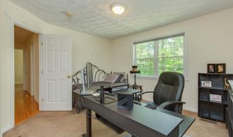 17 Keneson St, Billerica, MA 01821