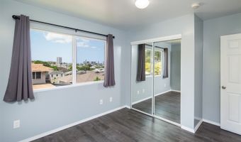 3533 Hinahina St, Honolulu, HI 96816