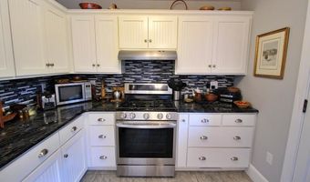1538 Redfields Rd, Appomattox, VA 24522