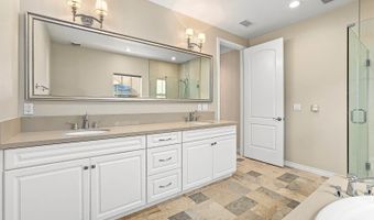 808 S Golden W Ave B, Arcadia, CA 91007