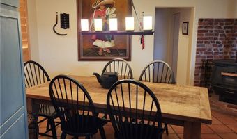 11524 Deep Creek Rd, Apple Valley, CA 92308