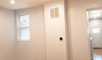 2635 N CALVERT St, Baltimore, MD 21218