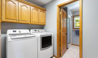 6320 Lincoln St, Allendale, MI 49401