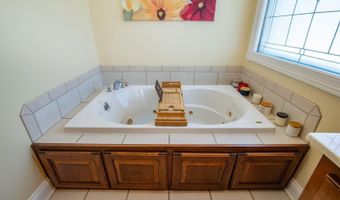 107 Woodhill Rd, Bardstown, KY 40004