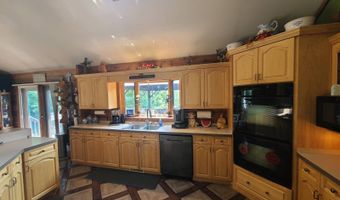 742 Solpers Bay Rd, Bottineau, ND 58318