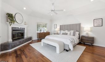 515 Alahmar St N, Alhambra, CA 91801