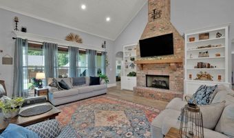 150 St Andrews Ln, Benton, LA 71006