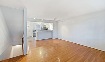 5028 9TH St S, Arlington, VA 22204