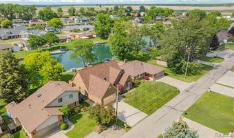 7236 Bluebill St, Algonac, MI 48001