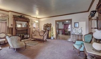 1418 Cleveland Ave, Baxter Springs, KS 66713