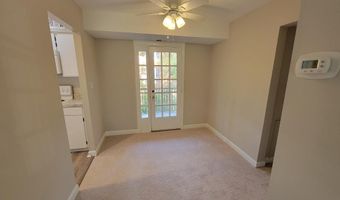 4903 30TH St S B2, Arlington, VA 22206