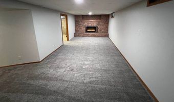 1103 7th St, Alma, NE 68920