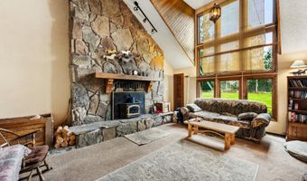 457619 S US-95, Careywood, ID 83809