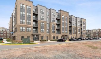 21731 DOVEKIE Ter 505, Ashburn, VA 20147