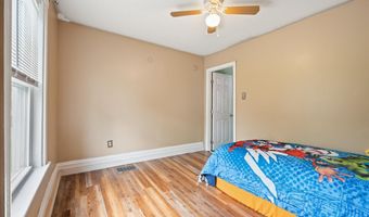 40 Fremont St, Bangor, ME 04401