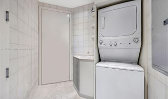 9703 Collins Ave PH-07, Bal Harbour, FL 33154