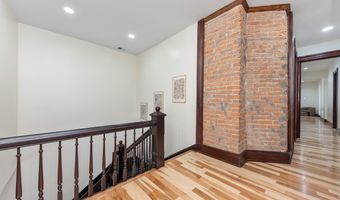 105 E 4th St, Augusta, KY 41002