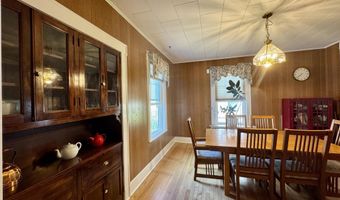 104 7th St, Bangor, ME 04401