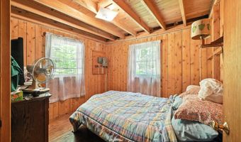 570 McGrath Pond Rd, Belgrade, ME 04917